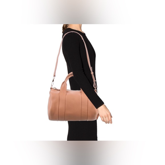 Alexander Wang Rocco duffel bag, peach pebbled leather - Picture 5 of 5
